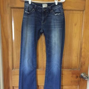 Buckle Payton bootcut Jean size 27R  27x31 1/2